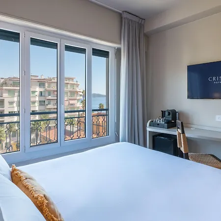 Crisol Promenade Hotel Niza