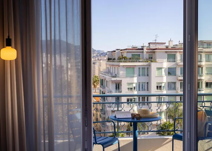 Hotel Crisol Promenade *